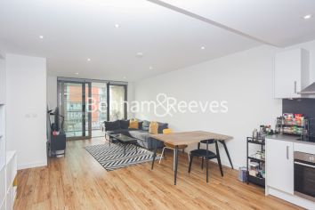 1 bedroom flat to rent in Radley House, Palmer Road, SW11-image 18