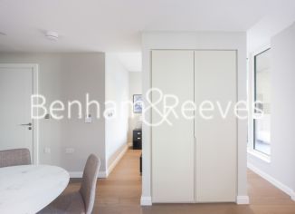 Studio flat to rent in Phoenix Court, Gasholder Place, SE11-image 24