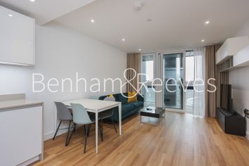 1 bedroom flat to rent in Wandsworth Road, Nine Elms, SW8-image 14