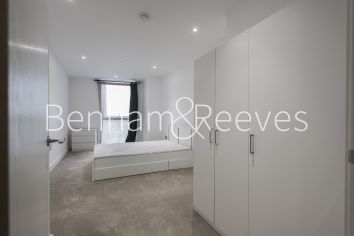 2  bedrooms flat to rent in Wandsworth Road, Nine Elms, SW8-image 17