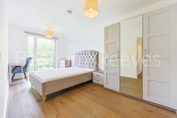 1  bedroom flat to rent in Lowe House, Nine Elms, SW8 2FT-image 3