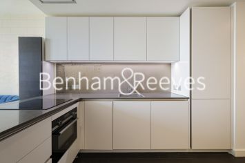 2  bedrooms flat to rent in Damac Tower, Vauxhall, SW8-image 2