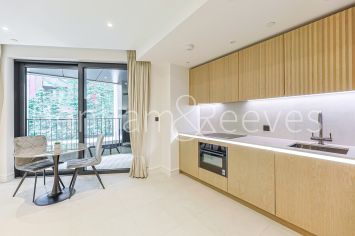 Studio flat to rent in One Linear Place, Nine Elms, SW11-image 8