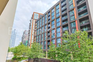 Studio flat to rent in One Linear Place, Nine Elms, SW11-image 19