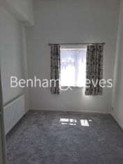 3  bedrooms flat to rent in Grant Road, Croydon, CR0-image 3