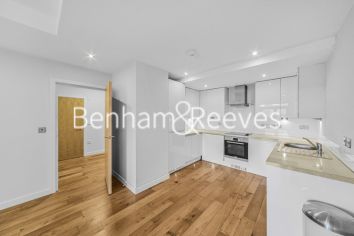1  bedroom flat to rent in Cornell Square, Nine Elms, SW8-image 7
