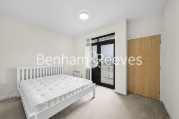 1  bedroom flat to rent in Cornell Square, Nine Elms, SW8-image 8