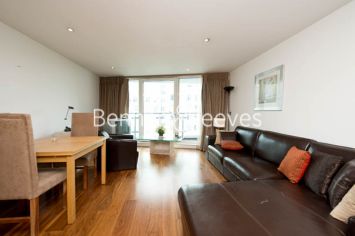 1 bedroom flat to rent in Winchester Road, Hampstead, NW3-image 1