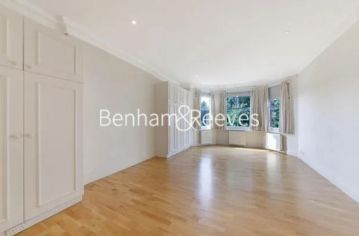 4 bedrooms flat to rent in Compayne Gardens, Hampstead, NW6-image 9