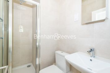 2 bedrooms flat to rent in Parkhill Road, Belsize Park, NW3-image 4