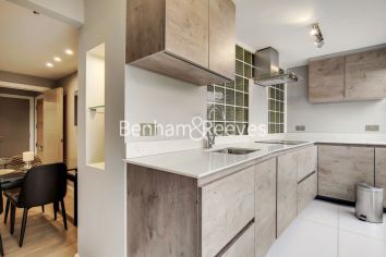 3  bedrooms flat to rent in Boydell Court, St John's Wood, NW8-image 7