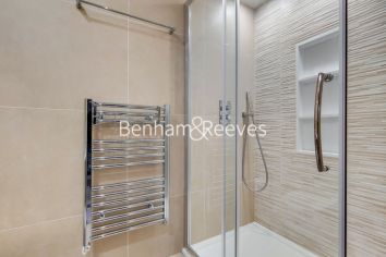 3  bedrooms flat to rent in Boydell Court, St John's Wood, NW8-image 9