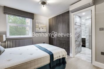 3  bedrooms flat to rent in Boydell Court, St John's Wood, NW8-image 16