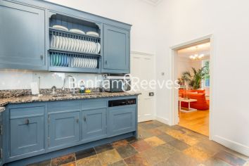 6  bedrooms house to rent in Glenloch Road, Hampstead, NW3-image 8