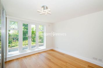 2 bedrooms flat to rent in Parkhill Road, Belsize Park, NW3-image 12