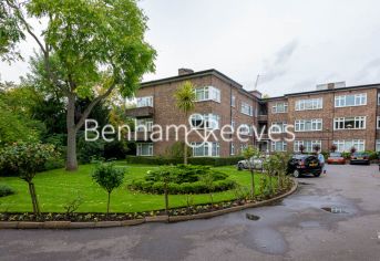 3  bedrooms flat to rent in Avenue Close, Avenue Road, NW8-image 5
