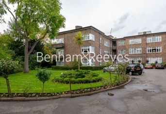 3  bedrooms flat to rent in Avenue Close, Avenue Road, NW8-image 9