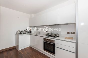 1 bedroom flat to rent in Maygrove Road, West Hampstead, NW6-image 2