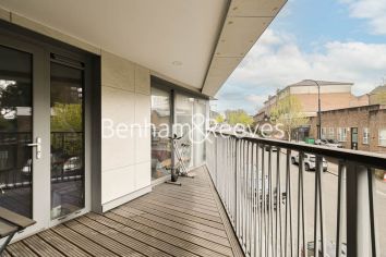 2  bedrooms flat to rent in Iverson Road, Hampstead, NW6-image 4