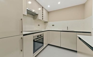 3  bedrooms flat to rent in Cresta House, Finchley Road, NW3-image 3