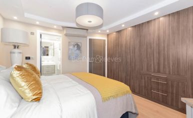 3  bedrooms flat to rent in Cresta House, Finchley Road, NW3-image 9