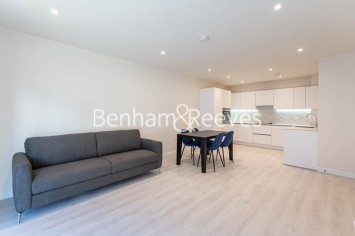 2 bedrooms flat to rent in Royal Engineers Way, Hampstead, NW7-image 1
