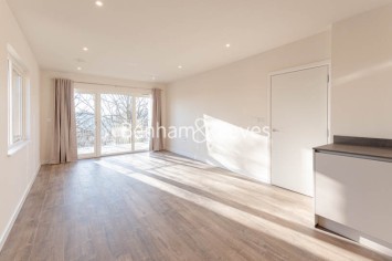 2 bedrooms flat to rent in Bittacy Hill, Hampstead, NW7-image 1