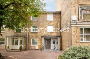 4 bedrooms house to rent in Court Close, St Johns Wood, NW8-image 5