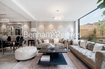 4 bedrooms house to rent in Court Close, St Johns Wood, NW8-image 6