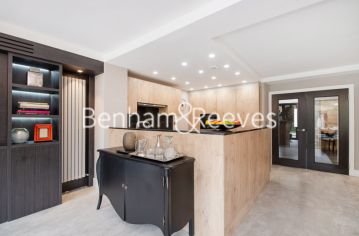 4 bedrooms house to rent in Court Close, St Johns Wood, NW8-image 12