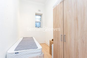3 bedrooms flat to rent in Langland Mansions, Hampstead, NW3-image 19