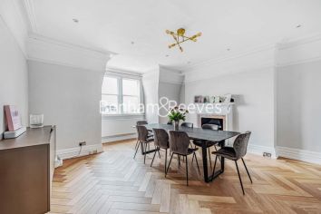 4  bedrooms flat to rent in Arkwright Mansions, Hampstead, NW3-image 14