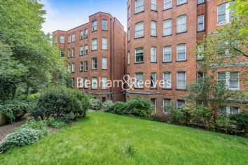 4  bedrooms flat to rent in Arkwright Mansions, Hampstead, NW3-image 16