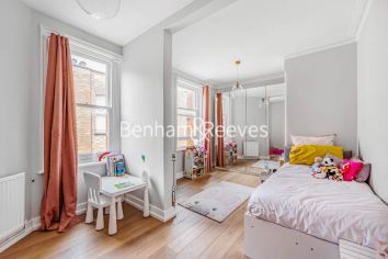 4  bedrooms flat to rent in Arkwright Mansions, Hampstead, NW3-image 18