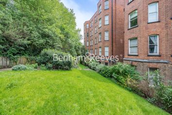 4 bedrooms flat to rent in Arkwright Mansions, Hampstead, NW3-image 19
