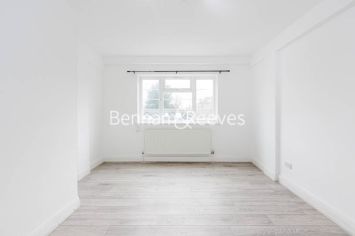 2 bedrooms flat to rent in Embassy House, Hampstead, NW6-image 3