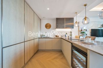 2 bedrooms flat to rent in Lodge Road, Hampstead, NW8-image 1