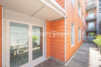 2 bedrooms flat to rent in The Panoramic, Hampstead, NW3-image 6