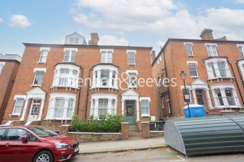 3 bedrooms flat to rent in Nassington Road, Hampstead, NW3-image 5