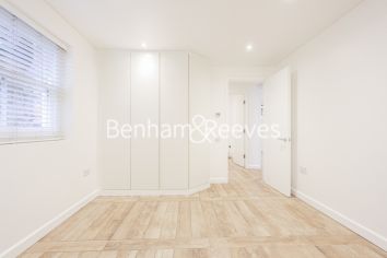 3 bedrooms flat to rent in Nassington Road, Hampstead, NW3-image 18