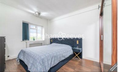 1 bedroom flat to rent in Regency Lodge, Hampstead, NW3-image 3
