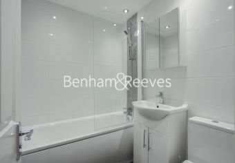 2  bedrooms flat to rent in Royal Drive, Friern Barnet, N11-image 4