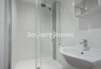 2  bedrooms flat to rent in Royal Drive, Friern Barnet, N11-image 9