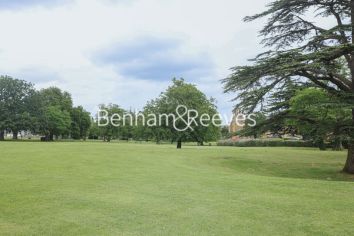 2  bedrooms flat to rent in Royal Drive, Friern Barnet, N11-image 10