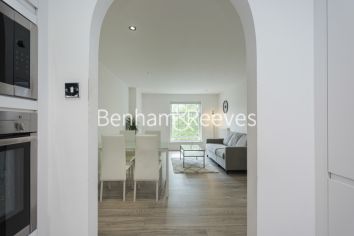 2  bedrooms flat to rent in Royal Drive, Friern Barnet, N11-image 17