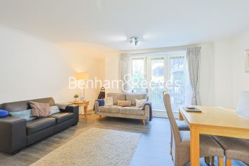 3  bedrooms flat to rent in Regents Plaza Apartments, Greville Road, NW6-image 1