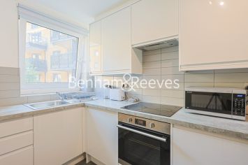 3  bedrooms flat to rent in Regents Plaza Apartments, Greville Road, NW6-image 2