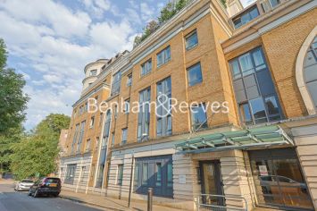 3  bedrooms flat to rent in Regents Plaza Apartments, Greville Road, NW6-image 6