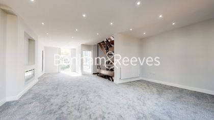 5  bedrooms house to rent in Hornby Close, Hampstead ,NW3-image 6