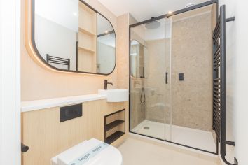 2  bedrooms flat to rent in Henshaw Parade, Hendon, NW9-image 11